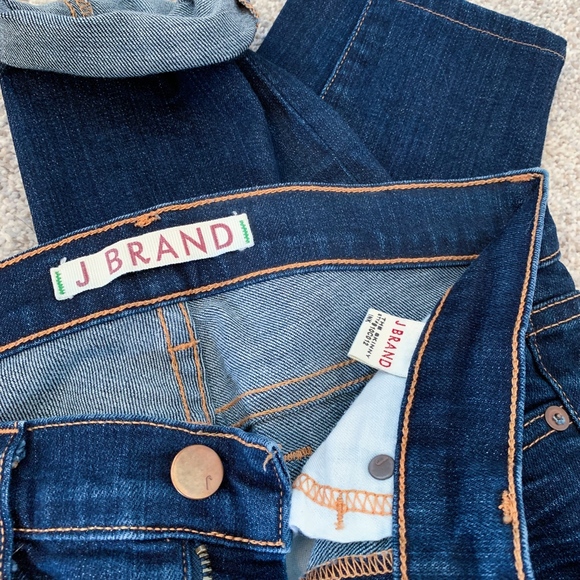 J BRAND Cropped Skinny Jeans in Ink - Picture 6 of 8